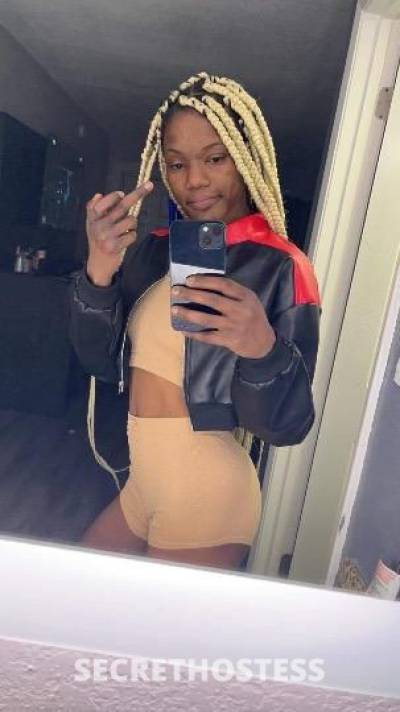 Slim 19Yrs Old Escort Gainesville FL Image - 2