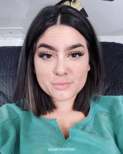 35 year old Escort in Cleveland OH I'm married but looking for friends with benefits