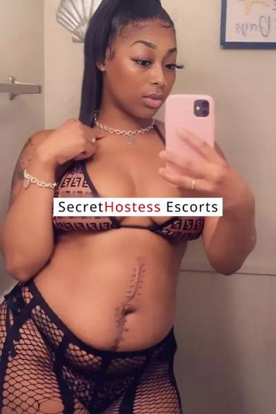 27 Year Old Brazilian Escort Philadelphia PA Brunette - Image 2