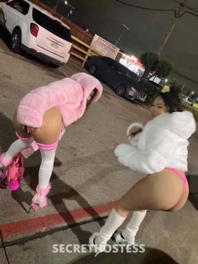 19 year old Hispanic Escort in Memphis TN ASK ABOUT OUR 2 girl show