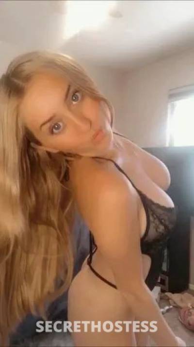 21Yrs Old Escort 160CM Tall Milwaukee WI Image - 4