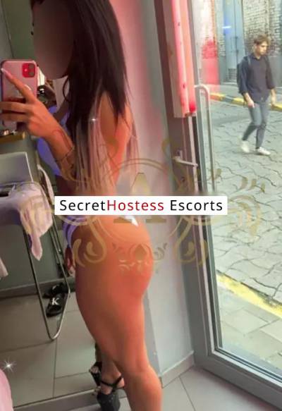 24 year old Escort in Birmingham Jasmine Sweet, Sizzling Brunette Birmingham Escort for 