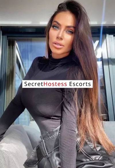 23Yrs Old Escort 50KG 167CM Tall Dubai Image - 1