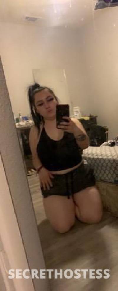 24 year old Latino Escort in Odessa TX short cute latina
