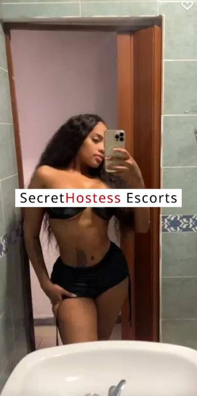 25 Year Old Colombian Escort Valencia - Image 3