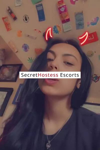 26 Year Old Escort Chicago IL - Image 2