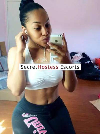 28 Year Old Brazilian Escort Detroit MI - Image 4