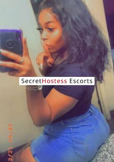 29 Year Old Dominican Escort Chicago IL - Image 6