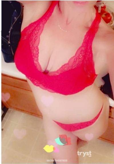 30Yrs Old Escort Size 10 Greenville NC Image - 2