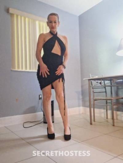 46 Year Old Escort Miami FL - Image 3