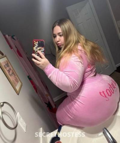 21 year old Escort in Monterey CA ✨Specials✨ Big Booty Bombshell