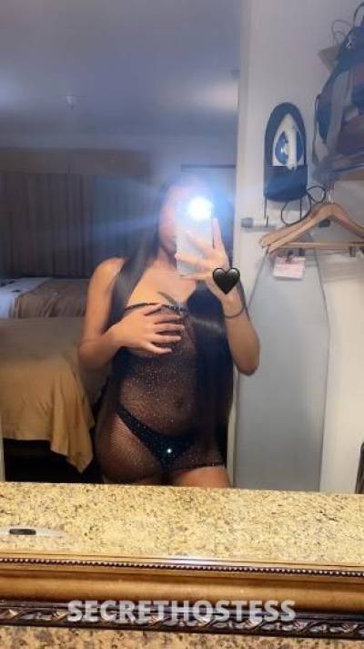 Crystal 21Yrs Old Escort Long Beach CA Image - 1