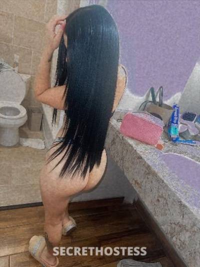 24 year old Latino Escort in Louisville KY Mari