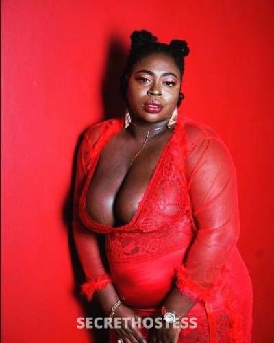 33 year old Escort in Des Moines IA The Head Doctor