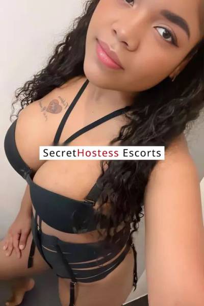 27 Year Old Colombian Escort Brussels - Image 3
