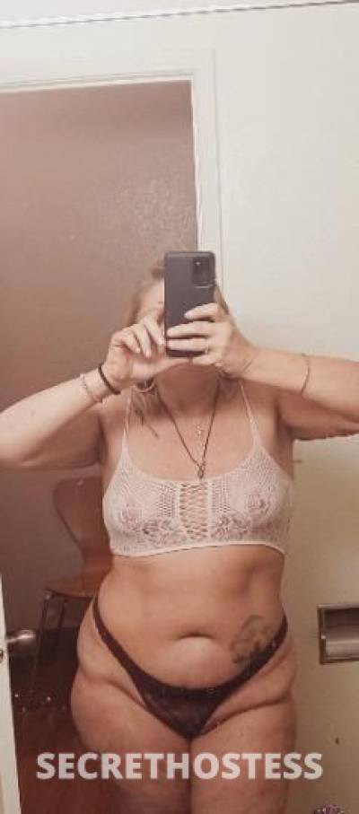 KITKAT 39Yrs Old Escort Bloomington IL Image - 1