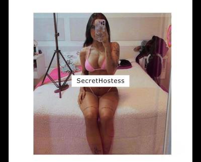 25 year old Escort in West London Latecia seductive brunette.celebration debut kensington