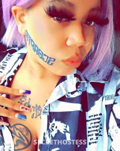 25 year old Escort in Savannah GA .....squirter ..............sexy horny redbone