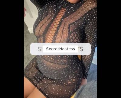 Voluptuous Goddess with a Generous Derriere. Let's enjoy  in Derby