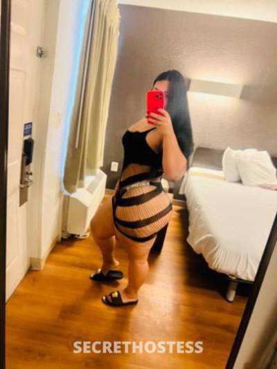 latina in town in West Palm Beach FL