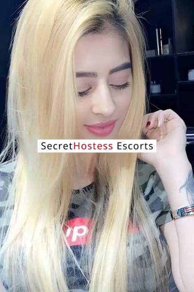 23 Year Old Indian Escort Mumbai Blonde - Image 1