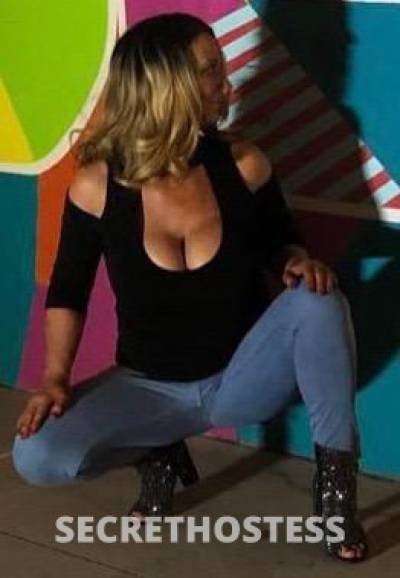 Paige 35Yrs Old Escort Phoenix AZ Image - 3