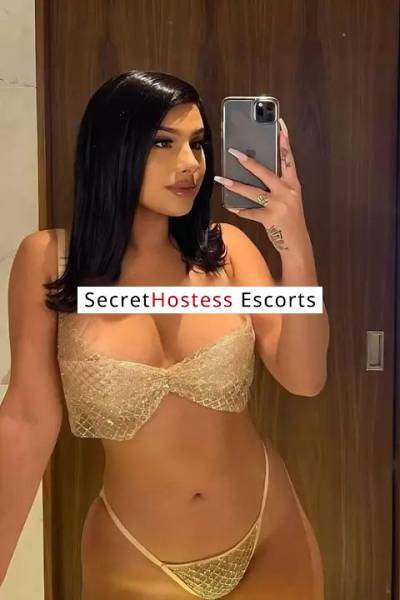 24 Year Old Indian Escort Lisbon - Image 2