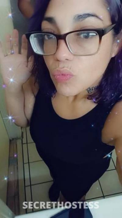 41 year old Escort in Memphis TN ..Striptease 0r on my knees, let's make a movie . Let&#