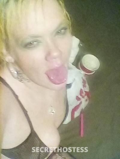 SneakyPeach 36Yrs Old Escort Lexington KY Image - 1