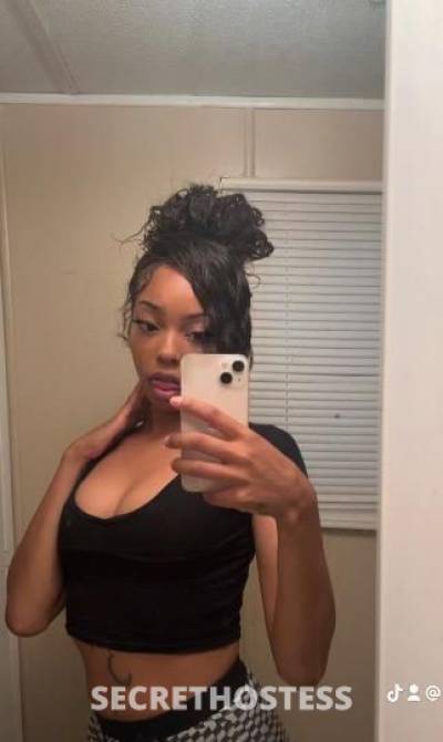20 year old Escort in Stillwater OK Pretty &amp; Petite