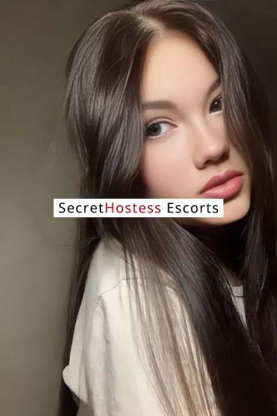 19 Year Old Russian Escort Doha - Image 4