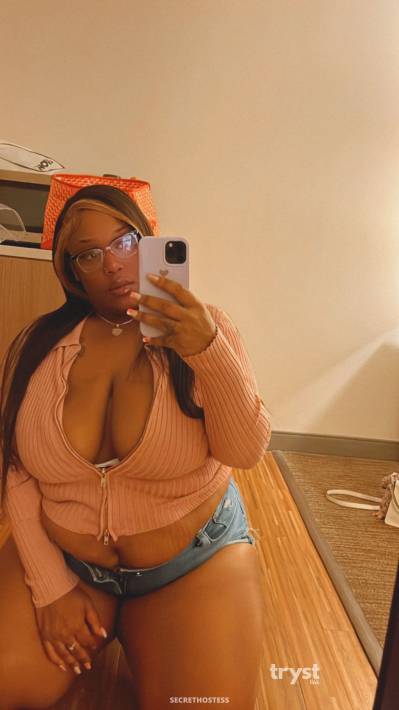 20 Year Old Black Escort New York City NY Brunette - Image 2