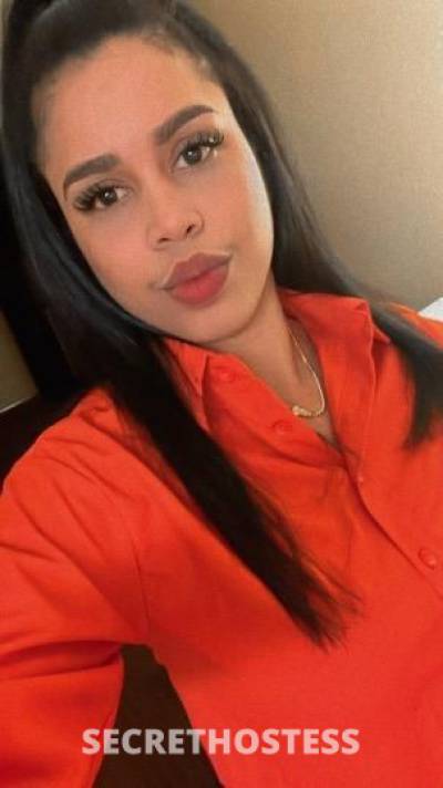 21 year old Latino Escort in New Haven CT Patricia