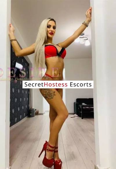 22 year old Moldovan Escort in London Mia