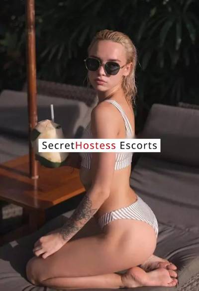 22 Year Old Russian Escort Shanghai Blonde - Image 3