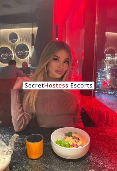 23 Year Old Russian Escort Bangkok Blonde - Image 3