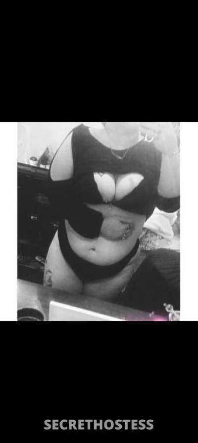 Slutty goth bbw pierced and tatted for reward Werribee in Melbourne