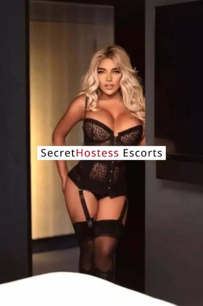 25 year old Russian Escort in Budapest Fina