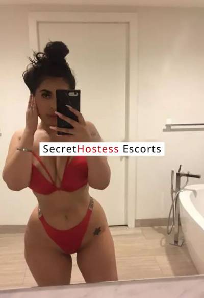 26 year old American Escort in Kuwait City Unforgettable Passion Sensual USA Beauty in Kuwait