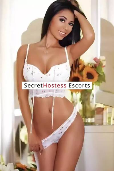 27 Year Old Brazilian Escort Madrid - Image 2