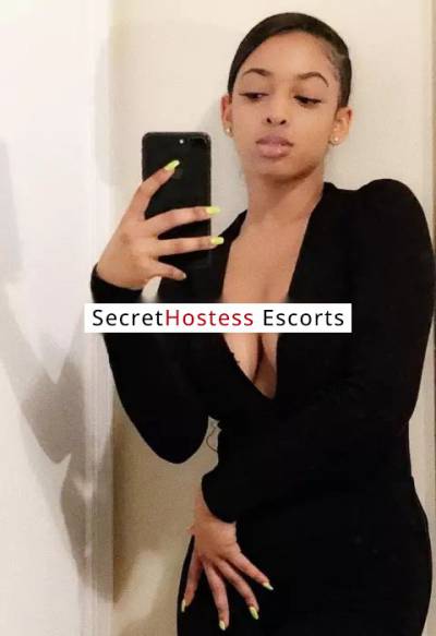 27Yrs Old Escort 74KG 171CM Tall Muscat Image - 2