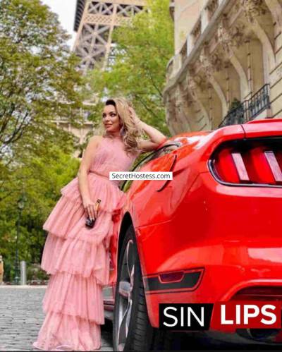 27 year old European Escort in London Biscuit