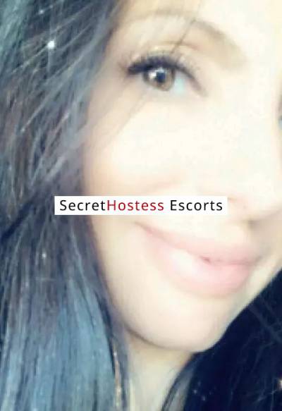32 Year Old Canadian Escort Vancouver - Image 1