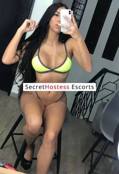 33 Year Old American Escort Montreal - Image 3