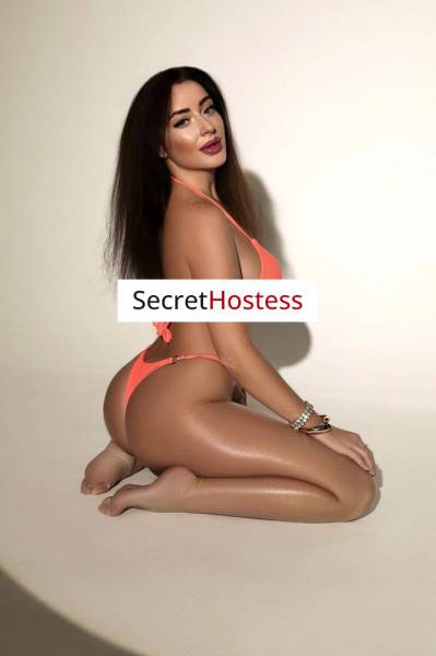 33 Year Old European Escort Dubai - Image 7