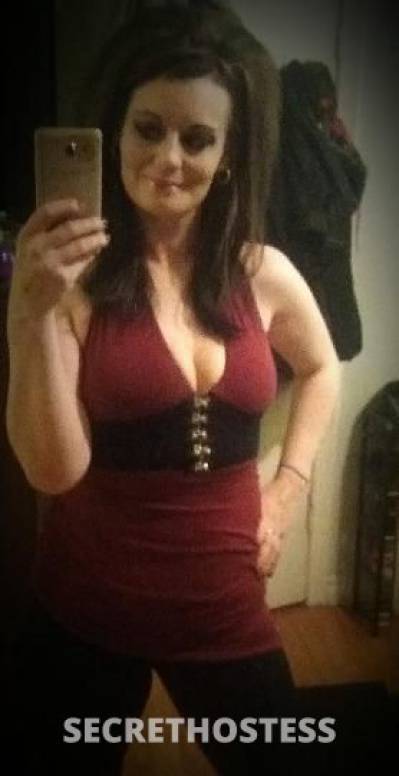 34 year old Escort in Edmonton SouthSide Smoke Show