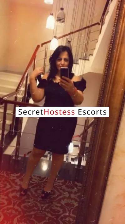 39 year old Escort in Yerevan Experience Sensual Pleasures with a Seductive 39-Year-Old 