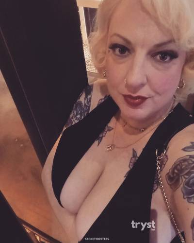 40Yrs Old Escort Size 8 Las Vegas NV Image - 1