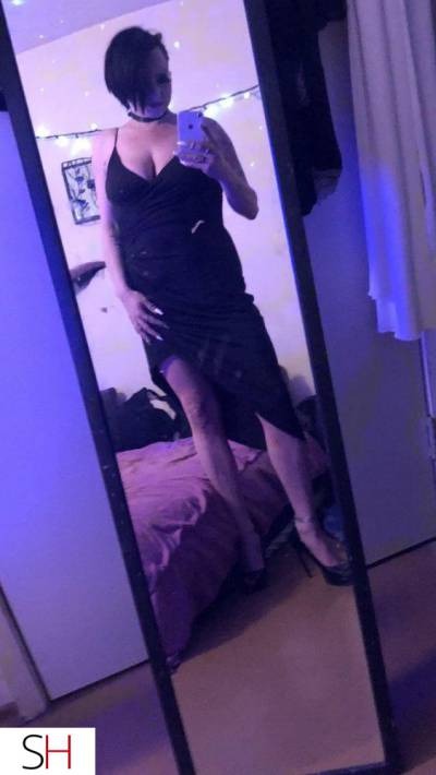 42Yrs Old Escort 162CM Tall Winnipeg Image - 1