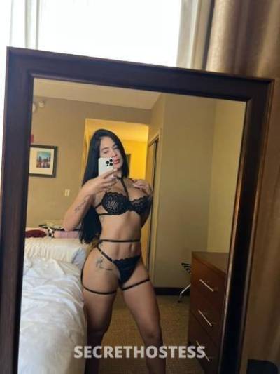 25 year old Escort in Philadelphia PA .. independent naughty girl here ..taste this delicious